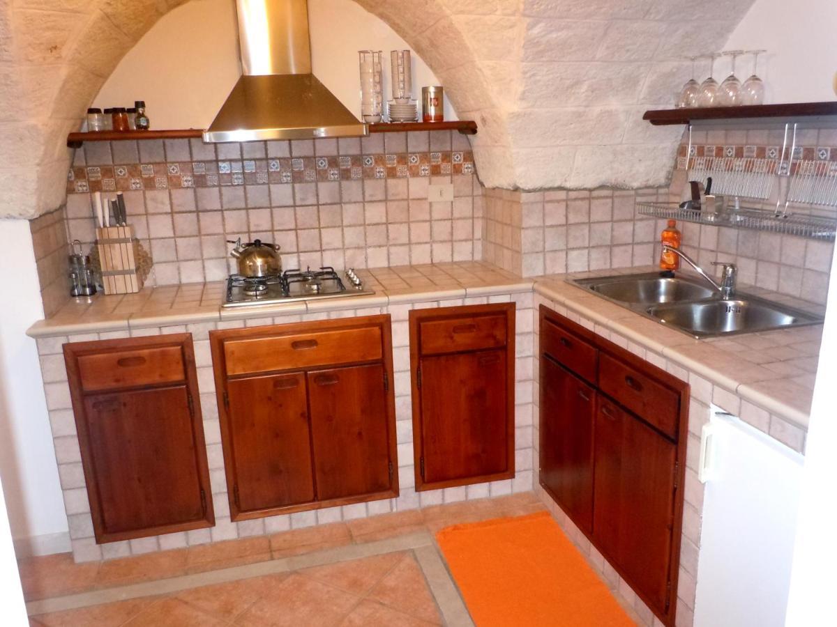 Casa Josephina - Three Level Stone Home With Balcony, 2 Roof Terraces & Sea Views Ostuni Buitenkant foto