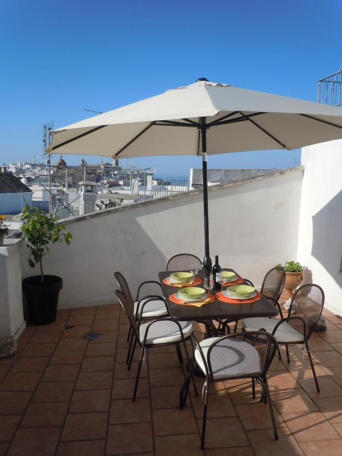 Casa Josephina - Three Level Stone Home With Balcony, 2 Roof Terraces & Sea Views Ostuni Buitenkant foto